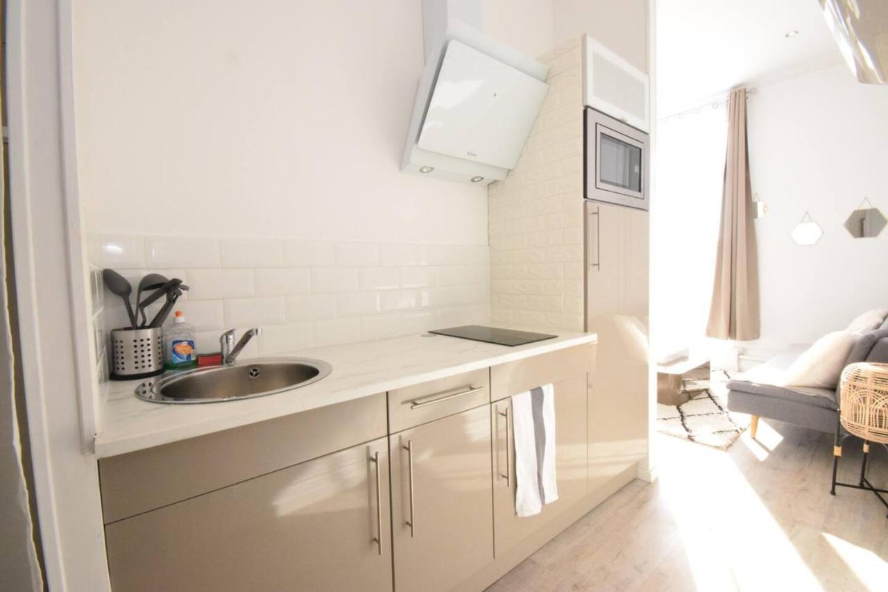 Appartement Design - Hyper Centre - Tram - Free Wifi - Lerelaisdodile21